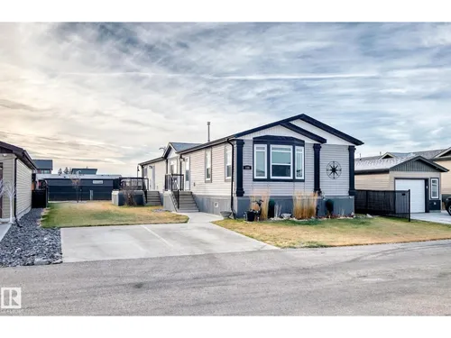 115 Hawthorn DR, Morinville - $294,900