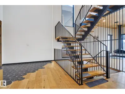 Interior photo 3 of 104 EDGEWATER CI