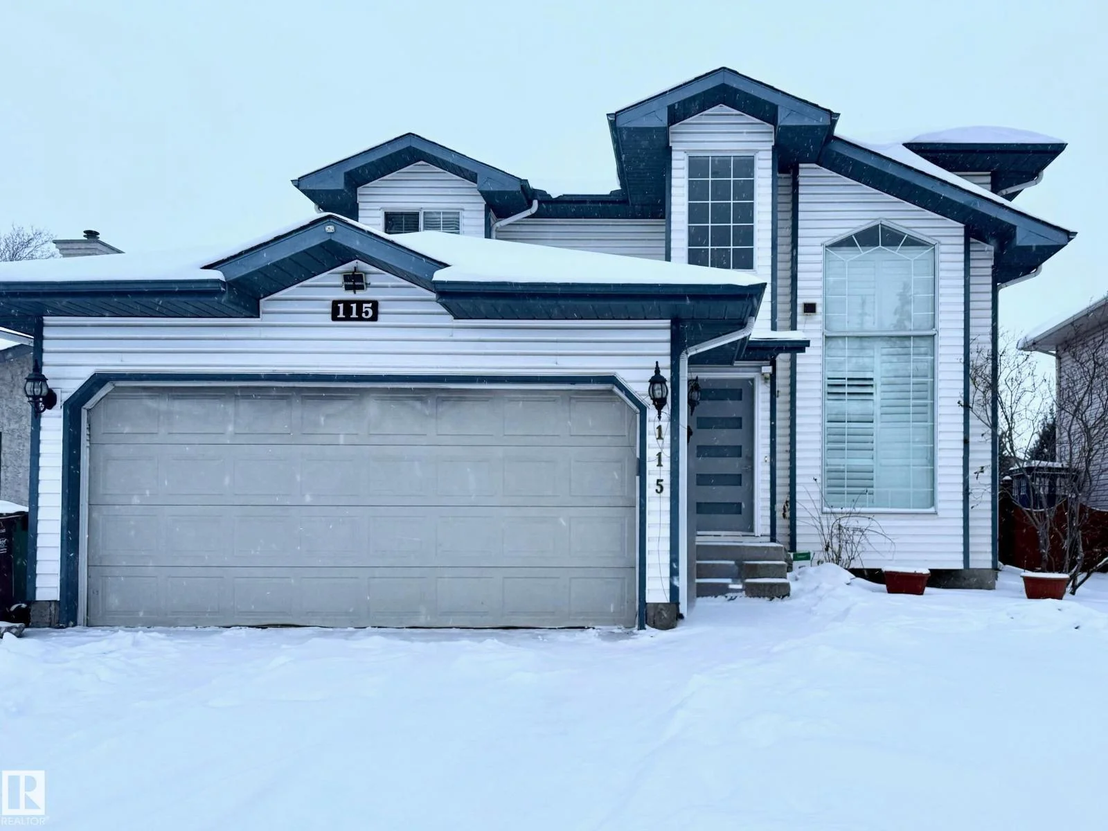 115 DEER RIDGE DR, St. Albert - 5 bedroom Detached Single Family for sale