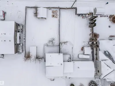 Interior photo 2 of 909 8 ST