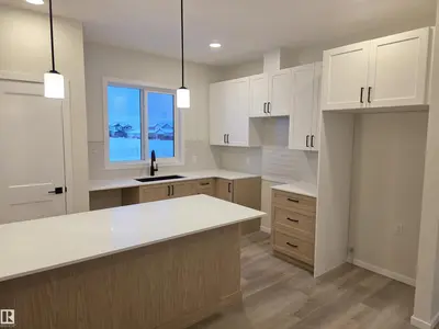 Interior photo 2 of 25 FICUS WY