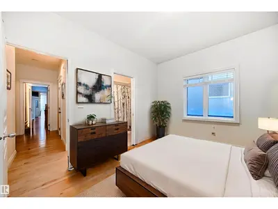 Interior photo 4 of 1605 HASWELL CO NW