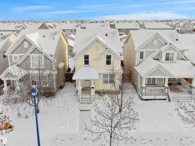 Interior photo 1 of 1509 76 ST SW