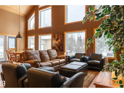 Interior photo 3 of 120 Lakeshore DR