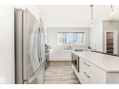 Interior photo 4 of #69 50 EBONY BV