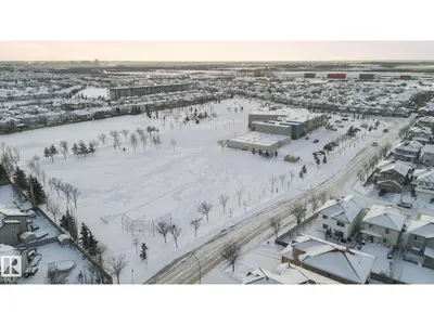 Interior photo 4 of 13608 160 AV NW