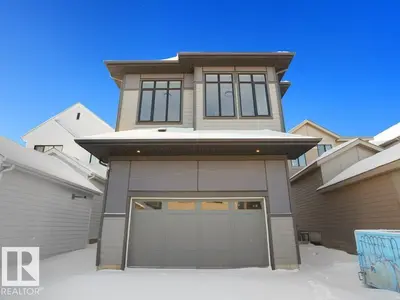 Interior photo 4 of 6131 CRAWFORD DR SW