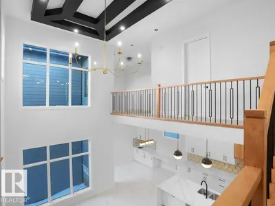 Interior photo 3 of 6131 CRAWFORD DR SW