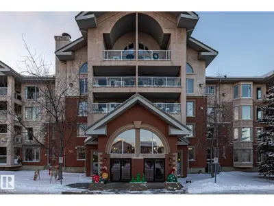 Interior photo 1 of #323 200 BETHEL DR