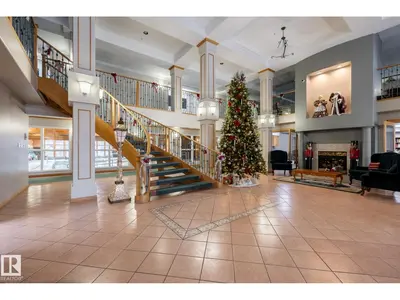 Interior photo 3 of #323 200 BETHEL DR