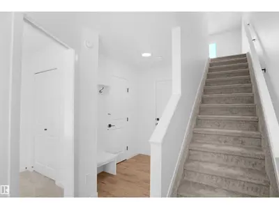 Interior photo 4 of 20 ELIZABETH GD