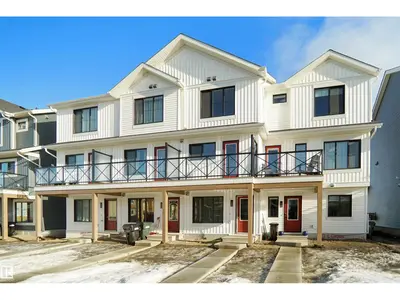 Interior photo 1 of 20 ELIZABETH GD