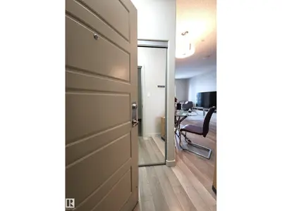 Interior photo 3 of #403 1004 ROSENTHAL BV NW