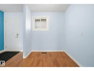 Interior photo 3 of 457 ABBOTTSFIELD RD NW