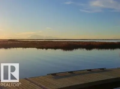 Interior photo 4 of 20 5 AV