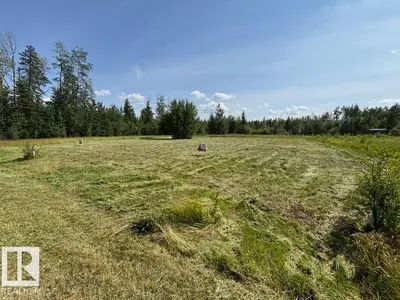 Interior photo 1 of 20 5 AV