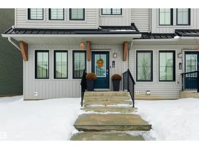 Interior photo 1 of #19 525 SECORD BV NW