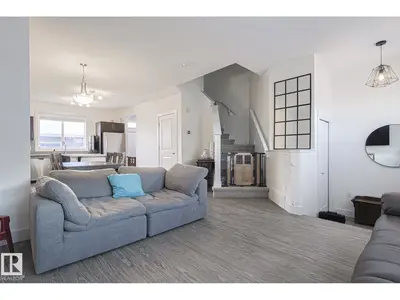 Interior photo 1 of 180 SOUTHFORK DR