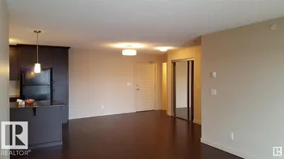 Interior photo 4 of #437 6076 SCHONSEE WY NW