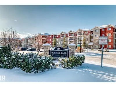 Interior photo 1 of #413 273 Charlotte Way