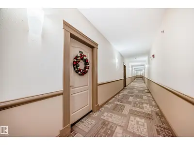 Interior photo 4 of #413 273 Charlotte Way