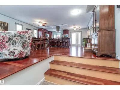 Interior photo 1 of 455 VILLAGE SQ