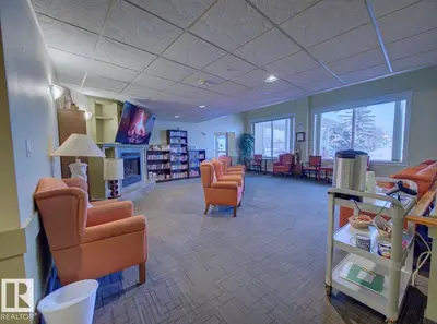 Interior photo 4 of #327 8802 Southfort DR