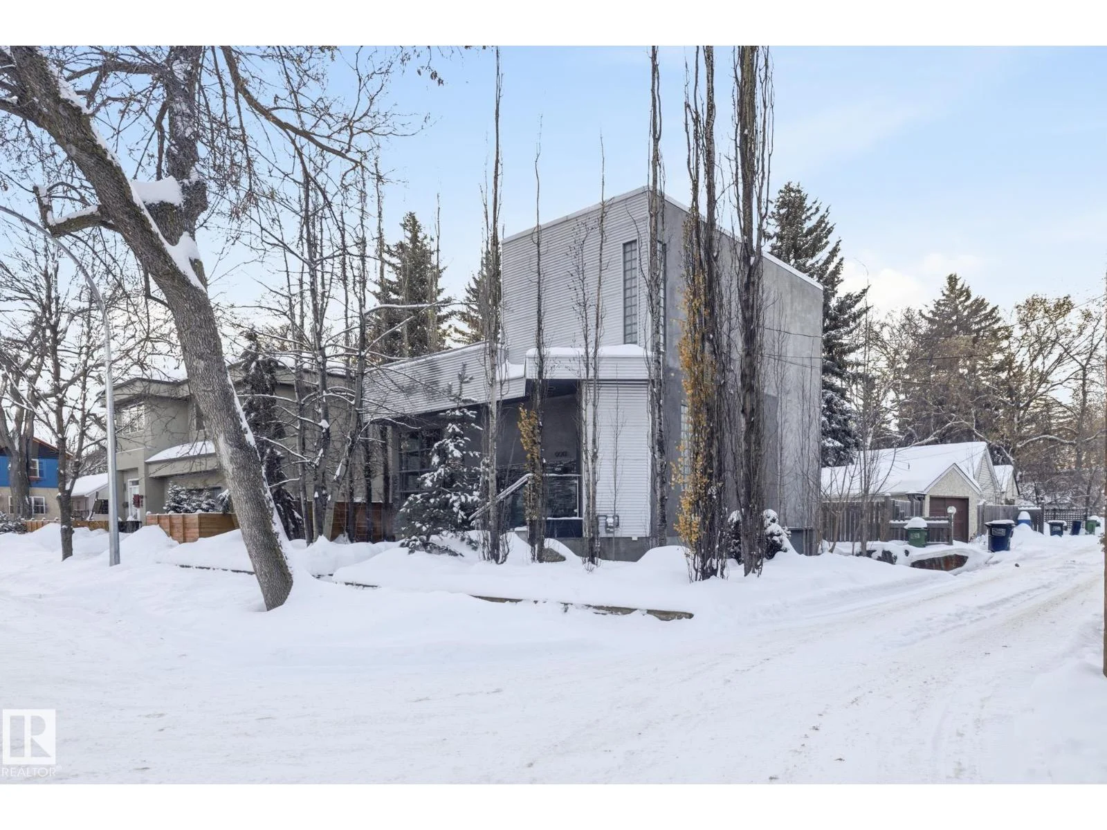 9012 98 ST NW, Edmonton - 2 bedroom Detached Single Family for sale