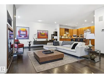 Interior photo 2 of 9012 98 ST NW