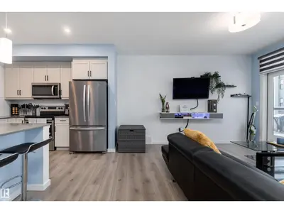 Interior photo 2 of #105 1304 RUTHERFORD RD SW