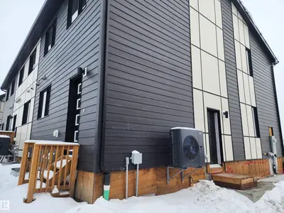 Interior photo 1 of 5115 PILOT LN NW