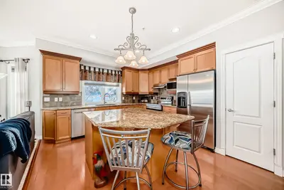 Interior photo 4 of #206 30 ST JOSEPH ST