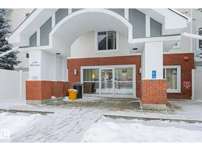 Interior photo 4 of #205 13710 150 AV NW NW