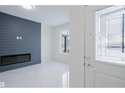 Interior photo 2 of 4119 67 ST