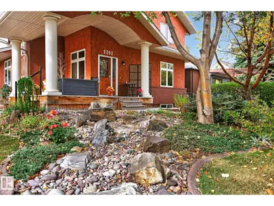 Interior photo 3 of 9302 93 ST NW