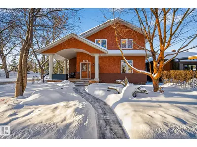 Interior photo 1 of 9302 93 ST NW