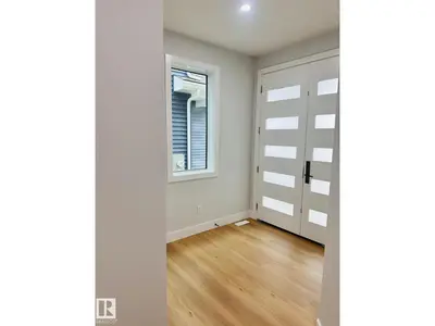 Interior photo 1 of 8912 MAYDAY WY SW