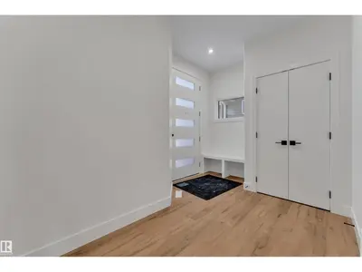 Interior photo 4 of 207 BASIN CO