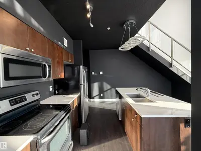 Interior photo 2 of #611 11425 105 AV NW