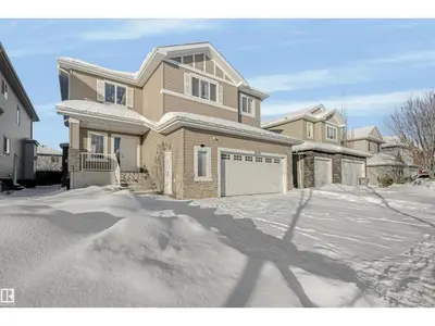 Interior photo 1 of 6014 60 ST