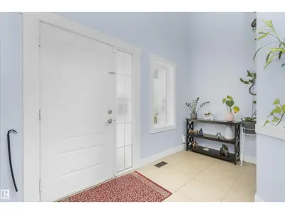 Interior photo 4 of 6014 60 ST