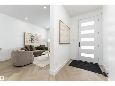 Interior photo 1 of 9622 86 ST NW