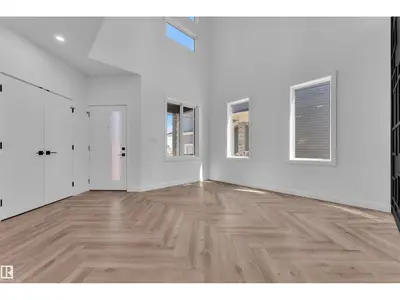 Interior photo 4 of 121 Lilac CL