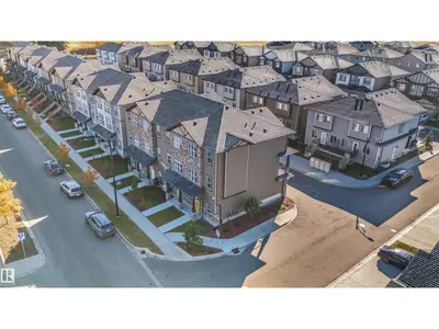 Interior photo 3 of #19 1703 16 AV NW NW