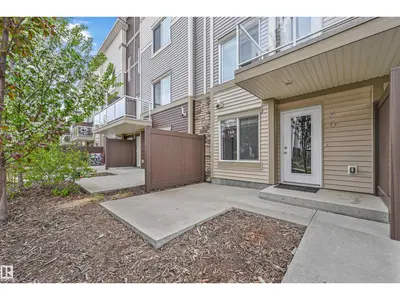 Interior photo 2 of #30 804 WELSH DR SW