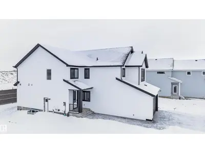 Interior photo 3 of 281 PATERSON LINK LI SW