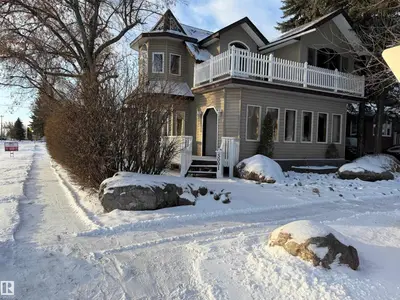 Interior photo 2 of 5001 42 AV