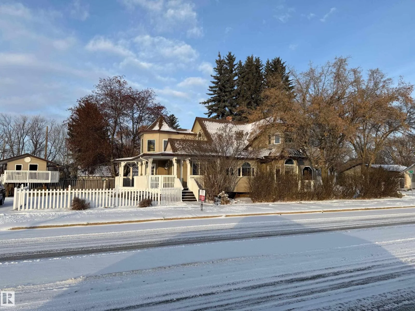 5001 42 AV, Wetaskiwin - 2 bedroom Detached Single Family for sale