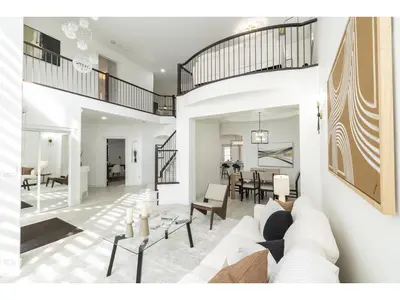 Interior photo 4 of 926 THOMPSON PL NW