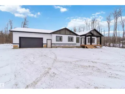 Interior photo 3 of #17 54222 RGE ROAD 25